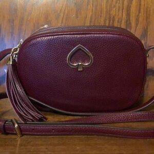 NWT-Kate Spade-Kourtney Camera Crossbody Bag-Pebbled Leather-Cherrywood-$279
